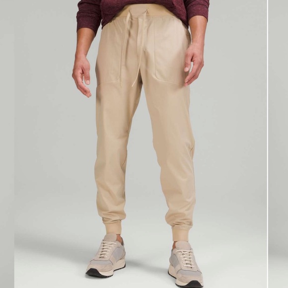 Lululemon ABC Jogger *Tall
Trench - Picture 1 of 7